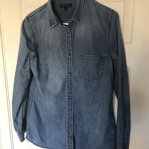 Banana Republic chambray shirt